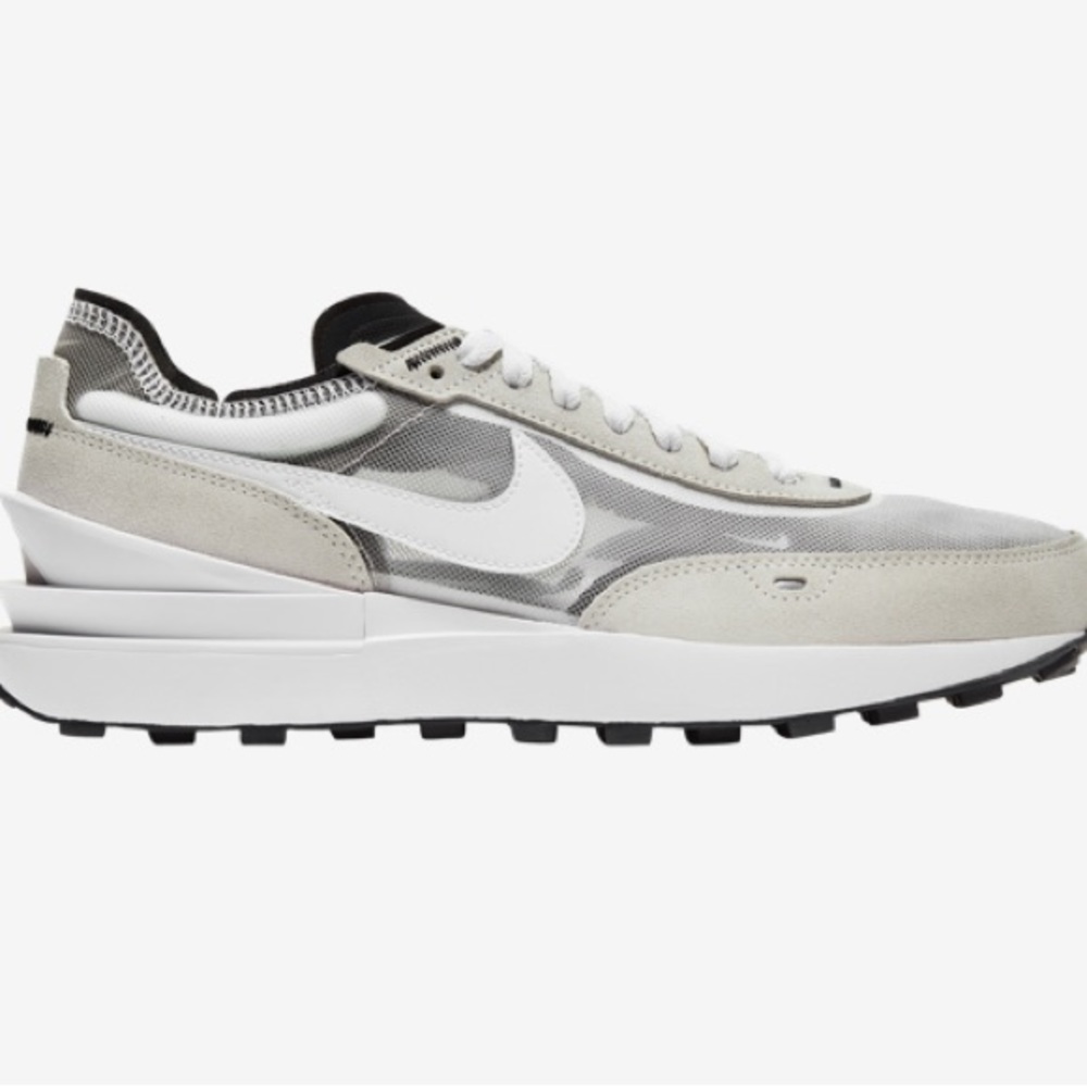 Waffle Nike men’s shoes barely worn